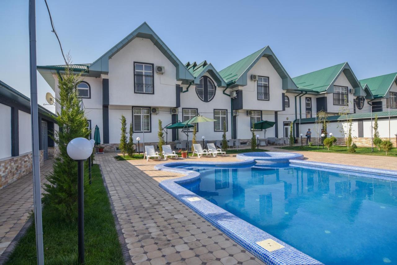 B&B Lake House Hotel Yusufkhona Zewnętrze zdjęcie